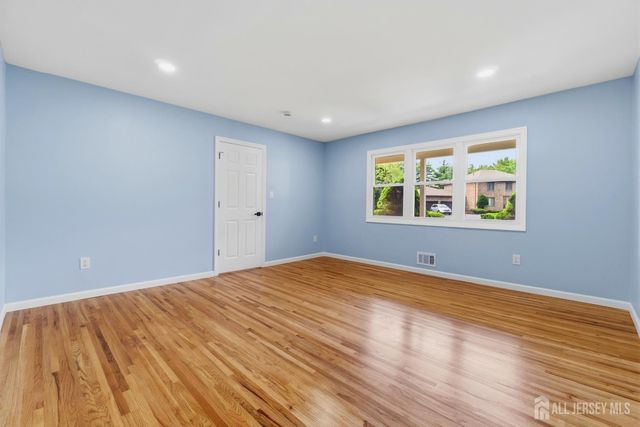 22 Edward Street, East Brunswick, NJ 08816