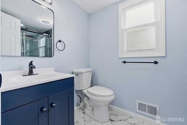 22 Edward Street, East Brunswick, NJ 08816