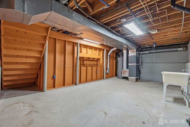 22 Edward Street, East Brunswick, NJ 08816