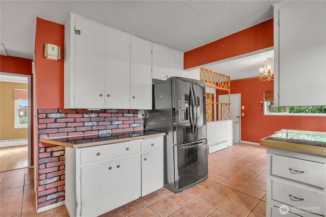 4319 SW Mills Street, Seattle, WA 98136