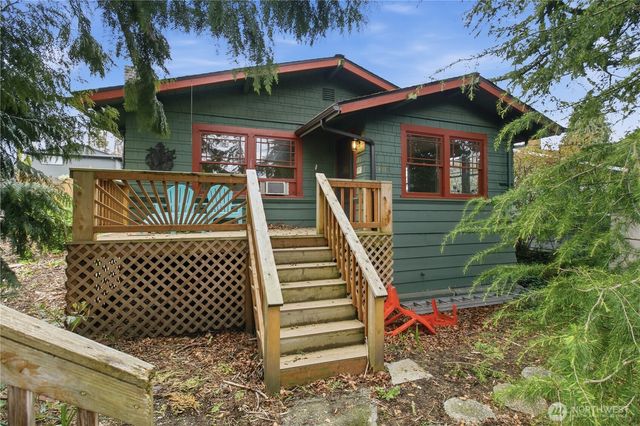 4319 SW Mills Street, Seattle, WA 98136