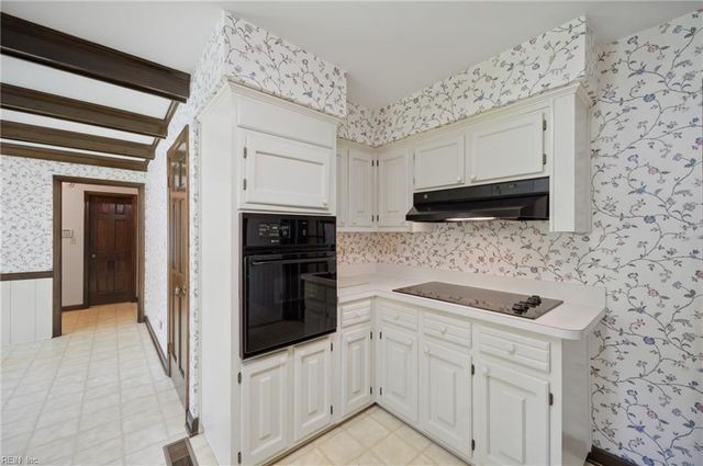 524 Margaret DR, Chesapeake, VA 23322