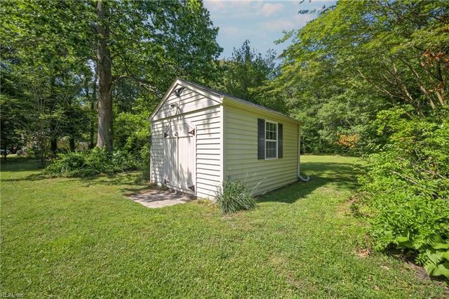 524 Margaret DR, Chesapeake, VA 23322