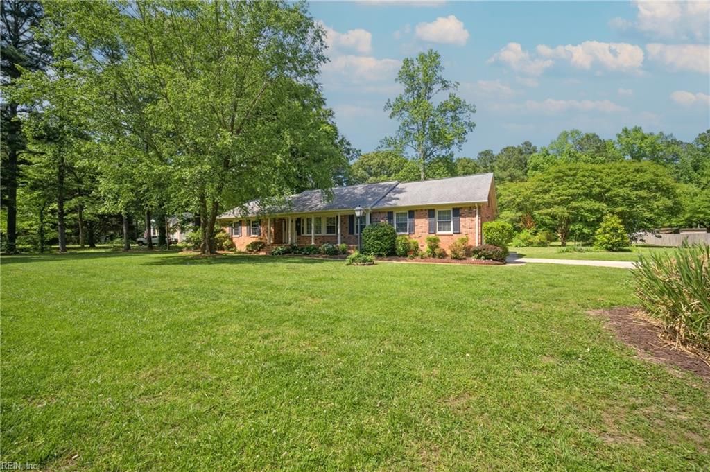 524 Margaret DR, Chesapeake, VA 23322