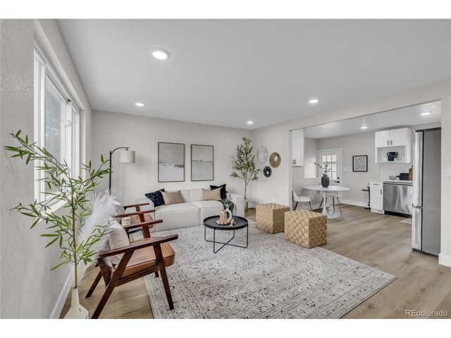 5485 W Arizona Ave, Denver, CO 80232