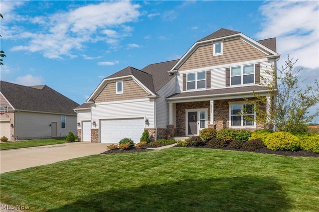 36136 W Shore Pky, North Ridgeville, OH 44039