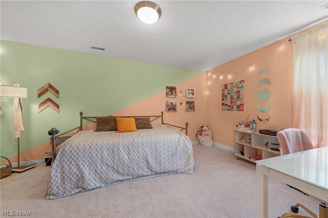 36136 W Shore Pky, North Ridgeville, OH 44039