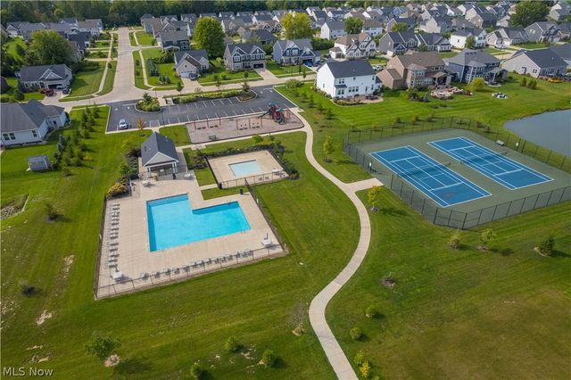 36136 W Shore Pky, North Ridgeville, OH 44039
