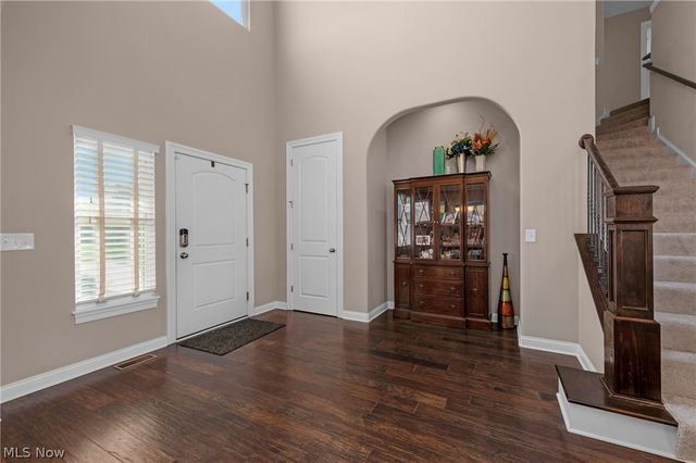 36136 W Shore Pky, North Ridgeville, OH 44039