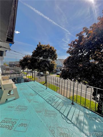 35 Parkridge Avenue, Buffalo, NY 14215