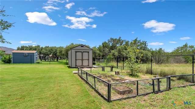 208 Rachel Loop, Burnet, TX 78611