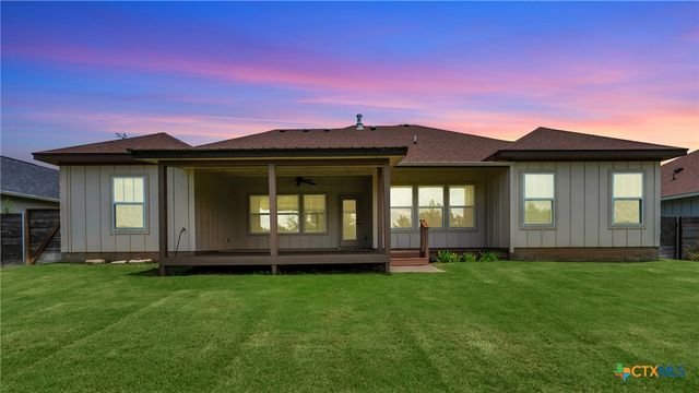 208 Rachel Loop, Burnet, TX 78611