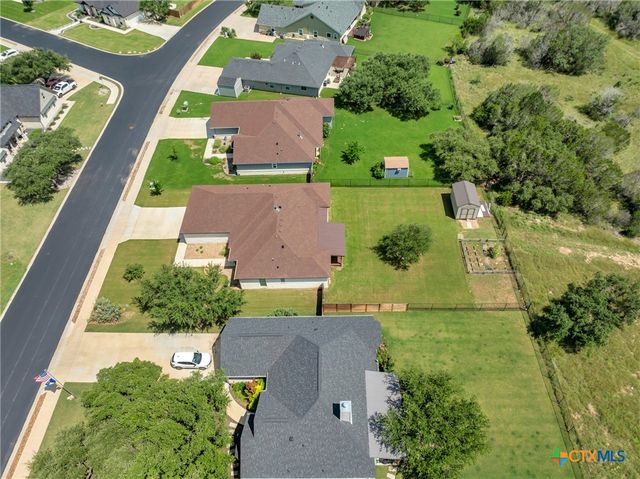 208 Rachel Loop, Burnet, TX 78611