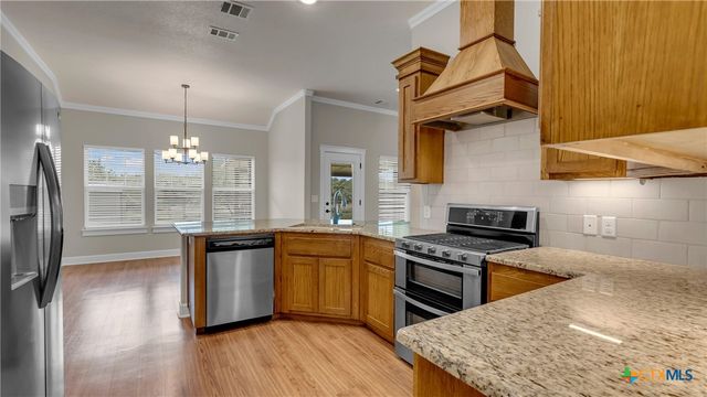 208 Rachel Loop, Burnet, TX 78611