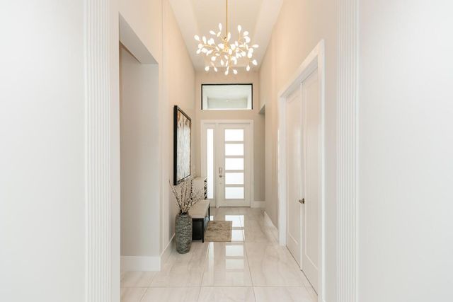 8606 Tower Bridge Court, Boca Raton, FL 33496