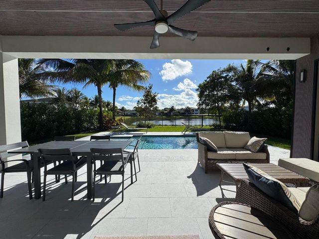 8606 Tower Bridge Court, Boca Raton, FL 33496