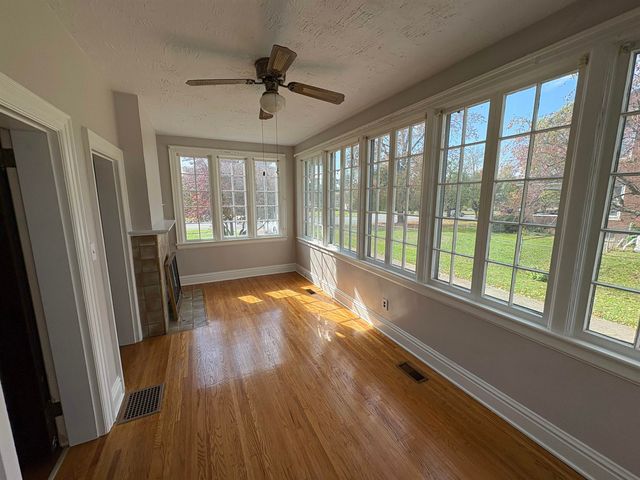 2646 3rd Ave, Huntington, WV 25702