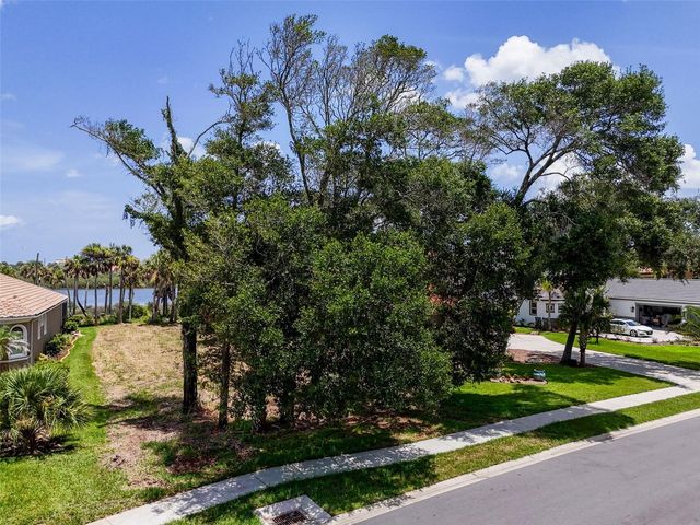 81 S RIVERWALK DRIVE, Palm Coast, FL 32137