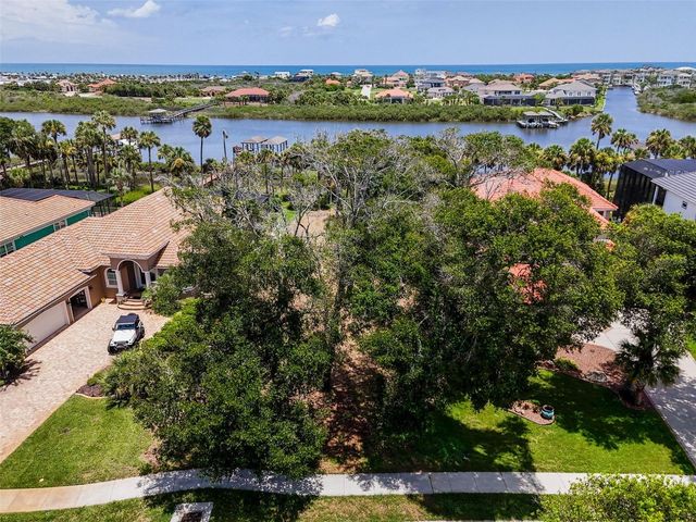 81 S RIVERWALK DRIVE, Palm Coast, FL 32137