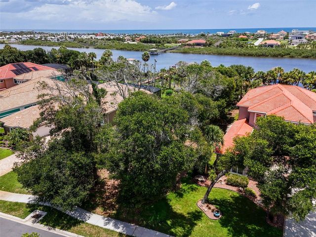 81 S RIVERWALK DRIVE, Palm Coast, FL 32137