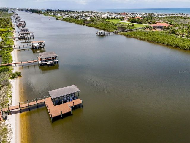 81 S RIVERWALK DRIVE, Palm Coast, FL 32137