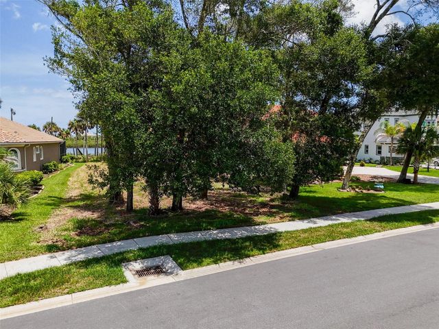 81 S RIVERWALK DRIVE, Palm Coast, FL 32137