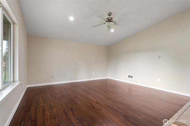 6408 366th Street Ct E, Eatonville, WA 98328