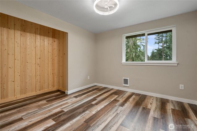 6408 366th Street Ct E, Eatonville, WA 98328