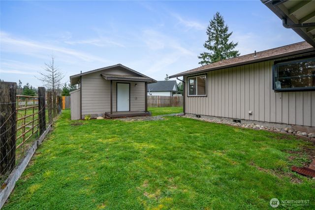 6408 366th Street Ct E, Eatonville, WA 98328