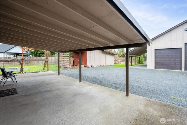 6408 366th Street Ct E, Eatonville, WA 98328