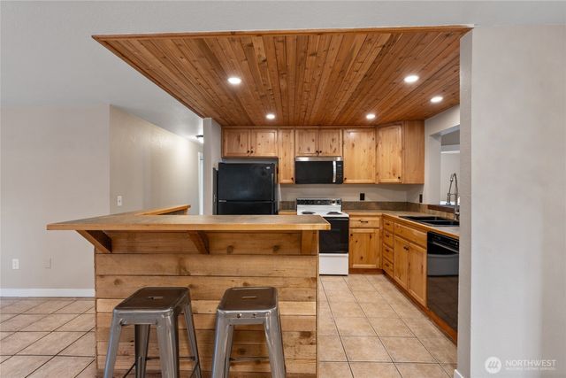 6408 366th Street Ct E, Eatonville, WA 98328