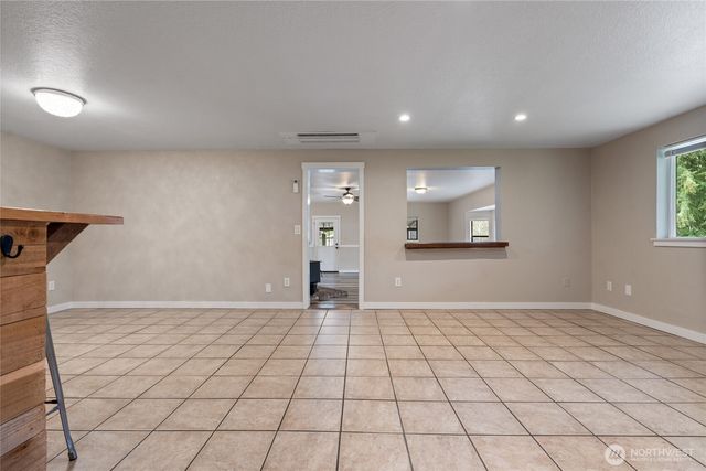 6408 366th Street Ct E, Eatonville, WA 98328