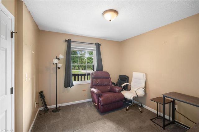 80 Meadowdale Drive, Denton, NC 27239