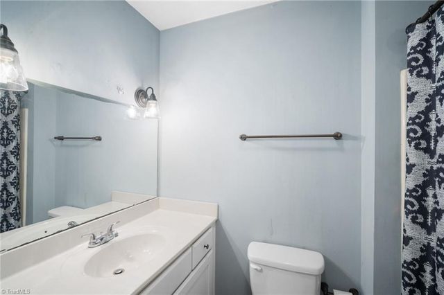 80 Meadowdale Drive, Denton, NC 27239