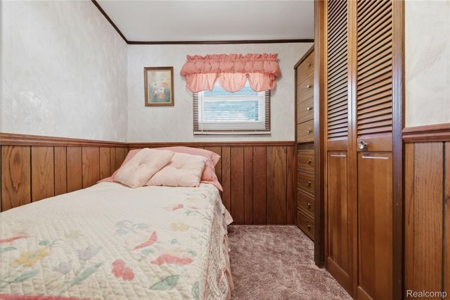 3700 Sylvester Drive, Dryden Township, MI 48428