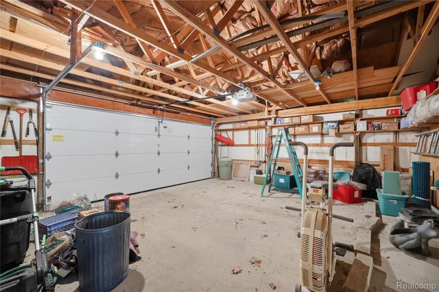 3700 Sylvester Drive, Dryden Township, MI 48428