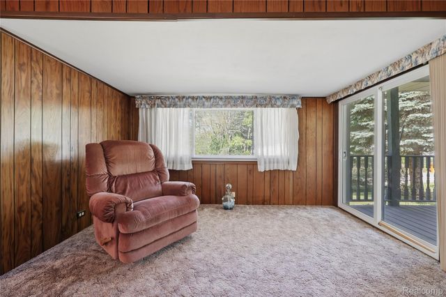 3700 Sylvester Drive, Dryden Township, MI 48428