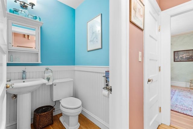 7 Cliff Street, Winchester, MA 01890
