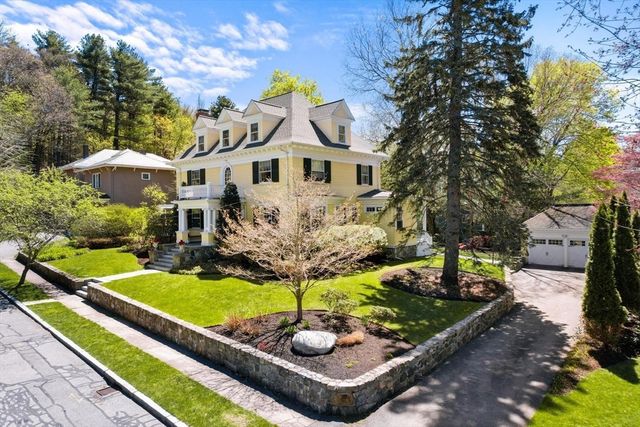 7 Cliff Street, Winchester, MA 01890