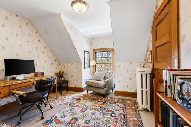 7 Cliff Street, Winchester, MA 01890