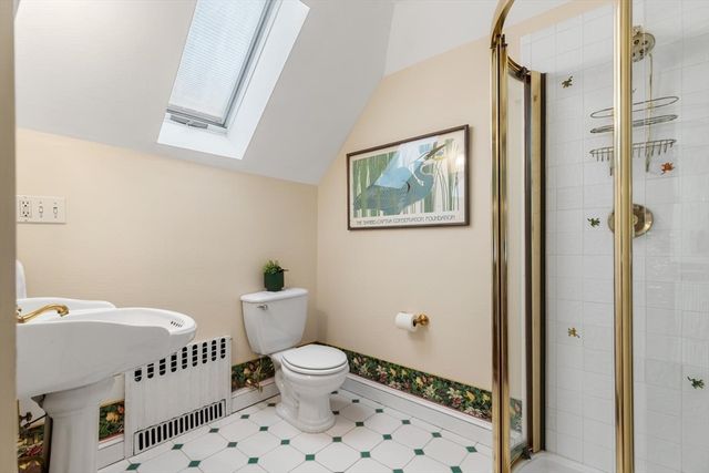 7 Cliff Street, Winchester, MA 01890