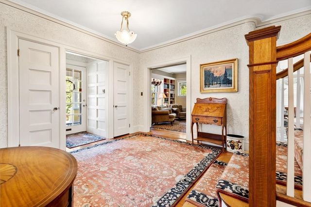 7 Cliff Street, Winchester, MA 01890
