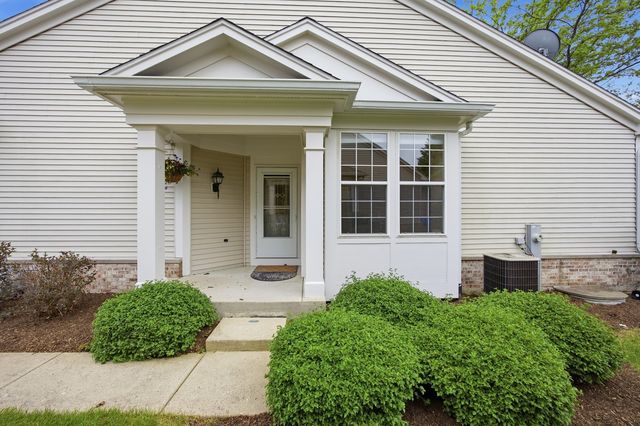 23 Brixton Court, Algonquin, IL 60102