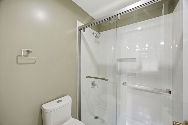 23 Brixton Court, Algonquin, IL 60102