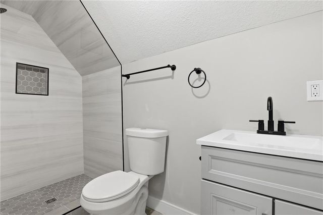 36 S 14th Street, Kansas City, KS 66102