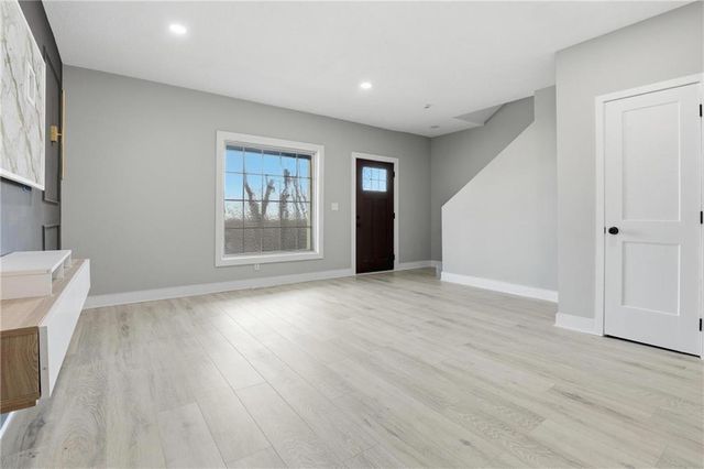 36 S 14th Street, Kansas City, KS 66102