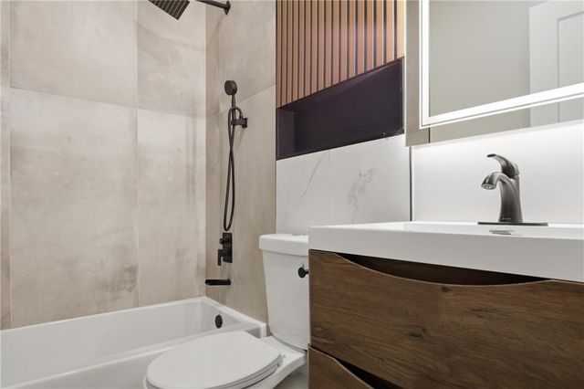 36 S 14th Street, Kansas City, KS 66102