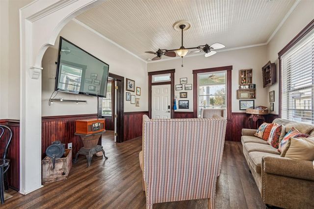 1607 N 19TH STREET, Tampa, FL 33605