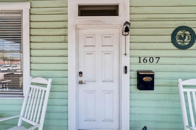 1607 N 19TH STREET, Tampa, FL 33605