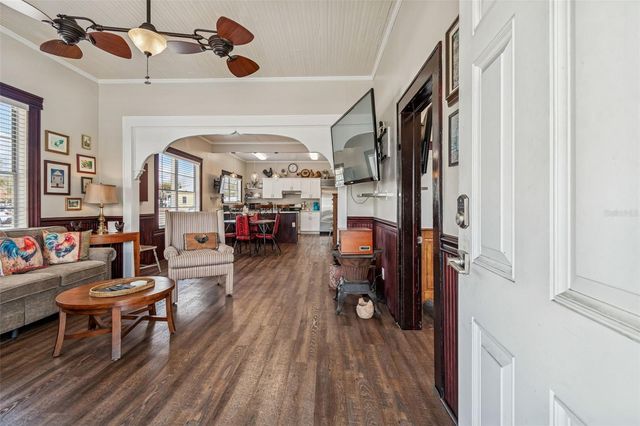 1607 N 19TH STREET, Tampa, FL 33605